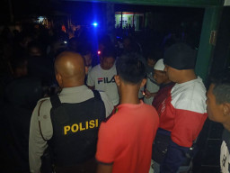 Diduga Selingkuh, Oknum Kakon Karangsari Digerebek Warganya