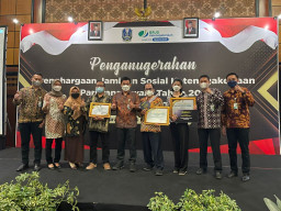 Perusahaan Menengah dan Mikro Bojonegoro Raih Paritrana Award 2021 Jatim