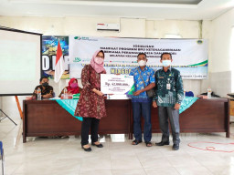 BPJAMSOSTEK Gresik Driyorejo Serahkan JKM Perangkat Desa