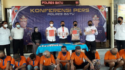 Satreskrim Polres Batu Ungkapkan  Keberhasilan Penanganan Kasus selama Tahun 2021