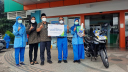 RS Aisyiyah Bojonegoro Terima Hadiah Motor Dari BPJAMSOSTEK