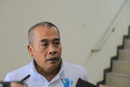 Soal Laptop, Dewan Usulkan Negosiasi Ulang