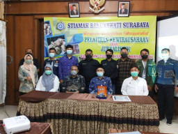 Pengmas STIAMAK, Mendorong Generasi Muda Wirausaha