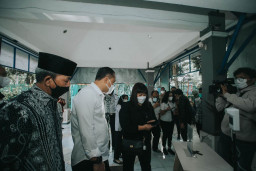 Tinjau PTM 100 Persen, DPRD Surabaya Minta Ada Evaluasi