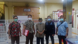 Tim Tabur Kejari Surabaya Tangkap Terpidana Kasus Keterangan Akta Authentiek