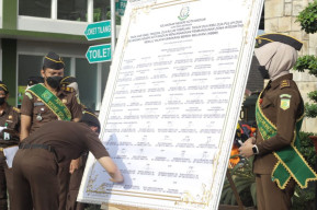 Kejari Kota Madiun Canangkan Zona Integritas Menuju WBBM 2022