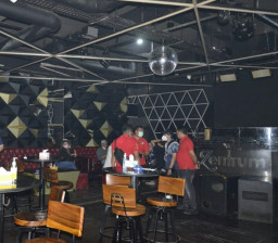 Cegah Varian Baru,  Kasat Narkoba Polres Bekasi Kota Sidak THM