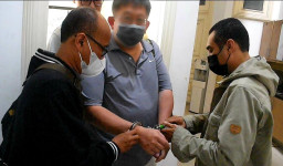 Kejari Tanjung Perak Eksekusi Imam Santoso, Terpidana Penipuan Rp 3,6 M