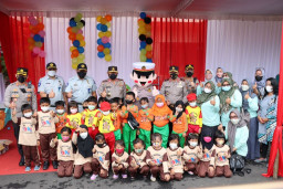 Vaksinasi Merdeka Anak di Polres Batu, Dihadiri Kabaharkam Polri