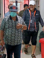Tim Tabur Kejati Jatim dan Sumatra Amankan DPO 9 Tahun Perkara Korupsi