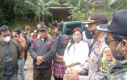 Penggarap Tolak Penutupan Akses Masuk Perkebunan