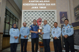 Arteria Dahlan Apresiasi Capaian Kemenkumham Jatim