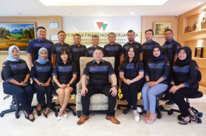 Rifan Financindo Berjangka Raih Posisi Teratas Pialang Teraktif