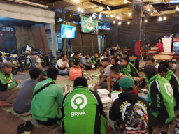 BPJS Ketenagakerjaan Sosialisasikan Program di Kopdar Gojek Surabaya
