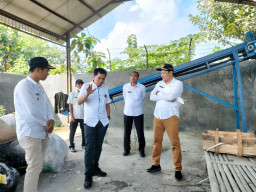 Sidak TPST di Balongbendo, Wabup Subandi: Kesadaran Masyarakat Masih Kurang