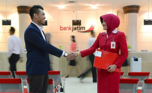 Bank Jatim Raih Anugerah Bank Terbaik 2022