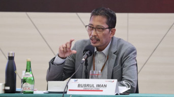 Dirut Bank Jatim Raih Penghargaan Indonesia Financial Top Leader Awards