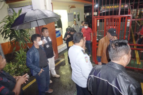 Sembilan Narapidana Kategori High Risk Dilayar ke Lapas Nusakambangan