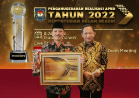 Realisasi Pendapatan Tertinggi, Pemkot Madiun Diganjar Penghargaan dari Kemendagri