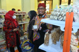 Promosikan Oleh-oleh Khas Sumenep, Pemkab Sediakan Mal UMKM di Depan Keraton