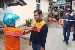 Rekonstruksi Pembunuhan Pensiunan RRI Madiun, Tiga Pelaku Lainnya DPO