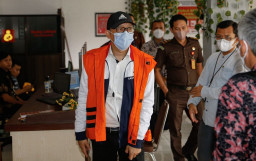 Jadi Tahanan KPK, Mantan Bupati Probolinggo Dititipkan ke Rutan Medaeng