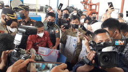 Hindari Polusi, Kejari Batu Musnahkan BB di TPA Tlekung