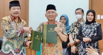 Dais-Gaul FM Kerjasama Siaran Udara Kajian Kitab Kuning