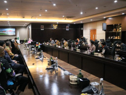 Wali Kota Batu Tandatangani NPHD non Tahapan Pemilu Sebesar Rp 1,5 Miliar Lebih