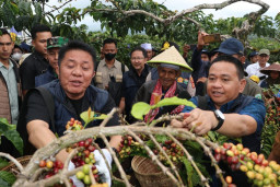 Gubernur Optimis Mampu Angkat Potensi Alam Semende
