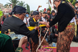 Kirab Pusaka Sambut 1 Muharram, Bupati Sugiri: Spirit Positif Untuk Ponorogo Hebat