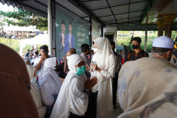 Wali Kota Sambut Kedatangan Jamaah Haji Kota Batu di Masjid Sultan Agung