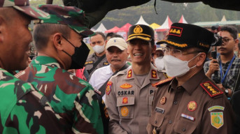 Kapolres Batu Hadiri Apel bersama TNI-Polri dan Aremania
