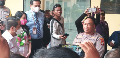 Lecehkan Wartawan, Polsek Kembangan Digeruduk, Minta Panit Bertanggung Jawab
