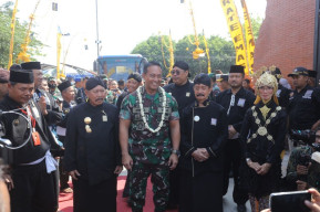 Panglima TNI Hadiri Peringatan 1 Abad Terate Emas, Ini Pesannya Bagi Warga PSHT