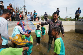 Tekan Stunting, Warga di Kota Madiun Diberikan Subsidi Ikan Segar