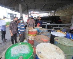 Timbun BBM Subsidi 1,5 Ton, Pensiunan PNS Ponorogo Ini Terancam 6 Tahun Penjara