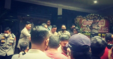 Setelah Rampung Direnovasi, Irjen Pol. Fadil Imran Resmikan Balai Forum Wartawan