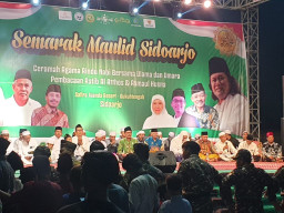 Ratib AlAtthos dan Asmaul Husna Membahana di Sidoarjo