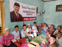 Prihatin KPK Terus Diserang, Guru Ngaji Doakan Keselamatan Firli dkk