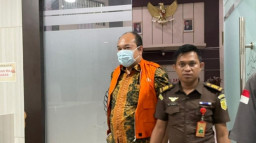 Direktur Kepatuhan Bank Daerah Lamongan, Ditahan Kejati Maluku Utara