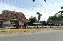 Wujudkan Terminal Wisata Masjid Tegal Sari, Pasar Sapi Jetis Ponorogo Dipindah