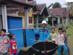 Intensitas Bermain Layang-Layang Masih Tinggi, PLN Terus Lakukan Himbauan ke Masyarakat