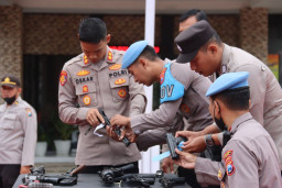 Asah Kemampuan Personil,  Polres Batu Adakan Latihan Bongkar Pasang Senpi