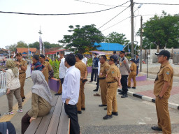 Zaki Pamerkan Ketapang Aqua Culture Mauk di Hadapan Komisi IV DPR RI