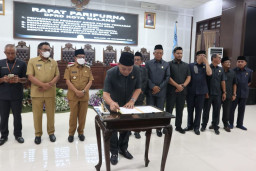 DPRD Kota Malang Sepakati Ranperda Tentang APBD Kota Malang 2023