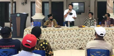 Adam Rusydi Minta Kader Golkar Bersama RT/ RW Bantu Pemkab Sidoarjo Perangi Gangster