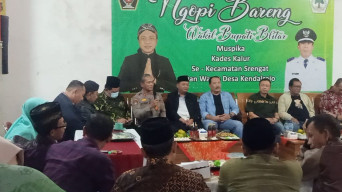Wabup Blitar dan Kapolsek Srengat Ngopi Bareng Tiga Pilar