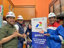 PGN Salurkan Gas Bumi GasKita Bertahap Untuk 9200 Rumah Tangga di Rawalumbu