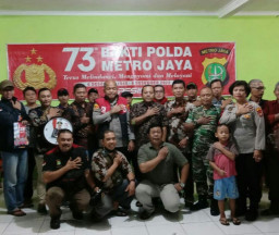 HUT Polda Metro Jaya Ke-73, Kapolres Kunjungi RW 16 Jakasampurna